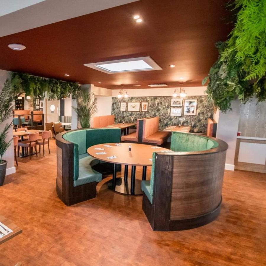 Luxury Lodge On Edge Of New Forest And 800M From Sea Entertainment And Leisure Passes Included Milford on Sea Exteriör bild